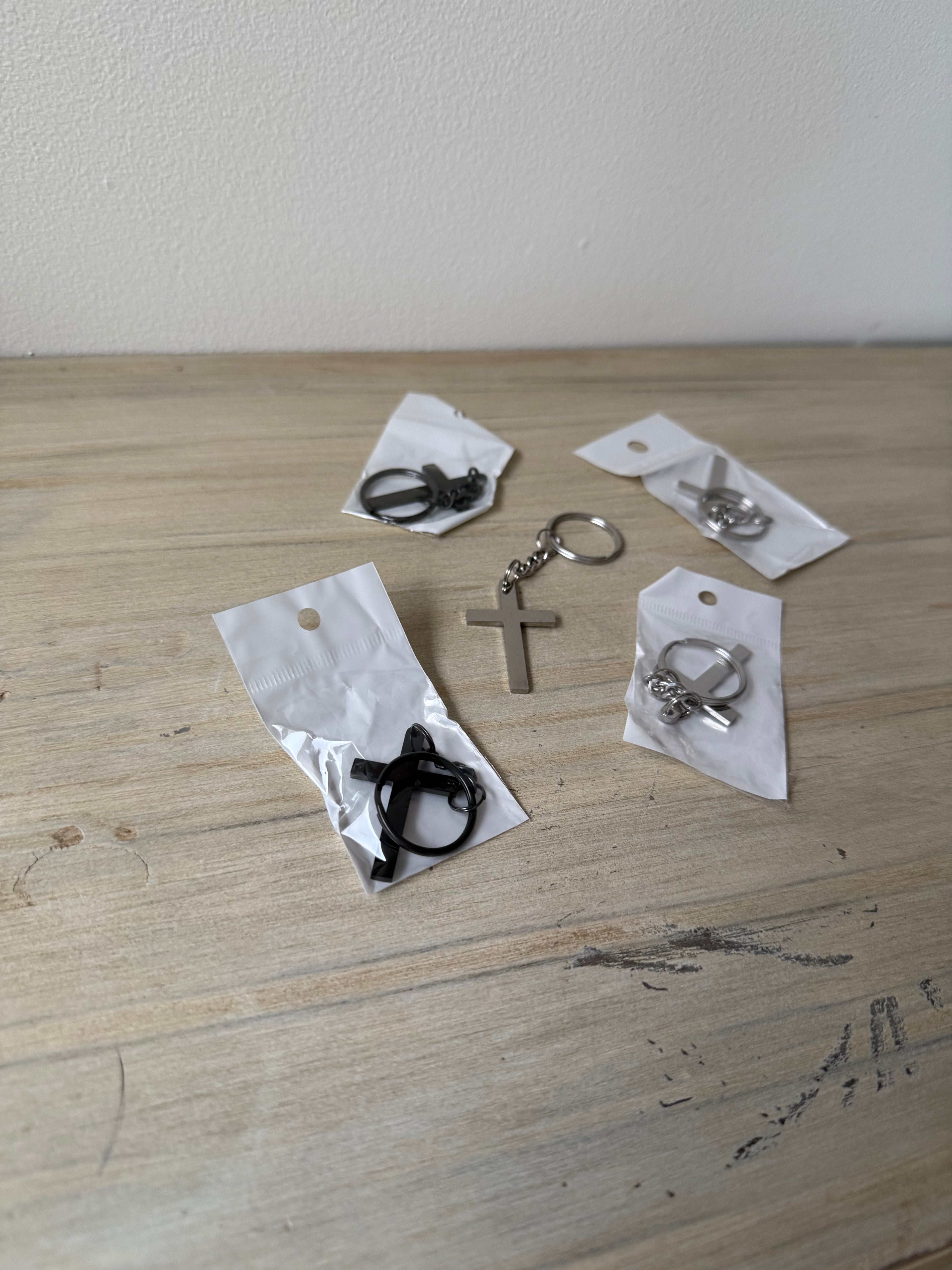 BilletAndCo mini chrome/black cross keychain