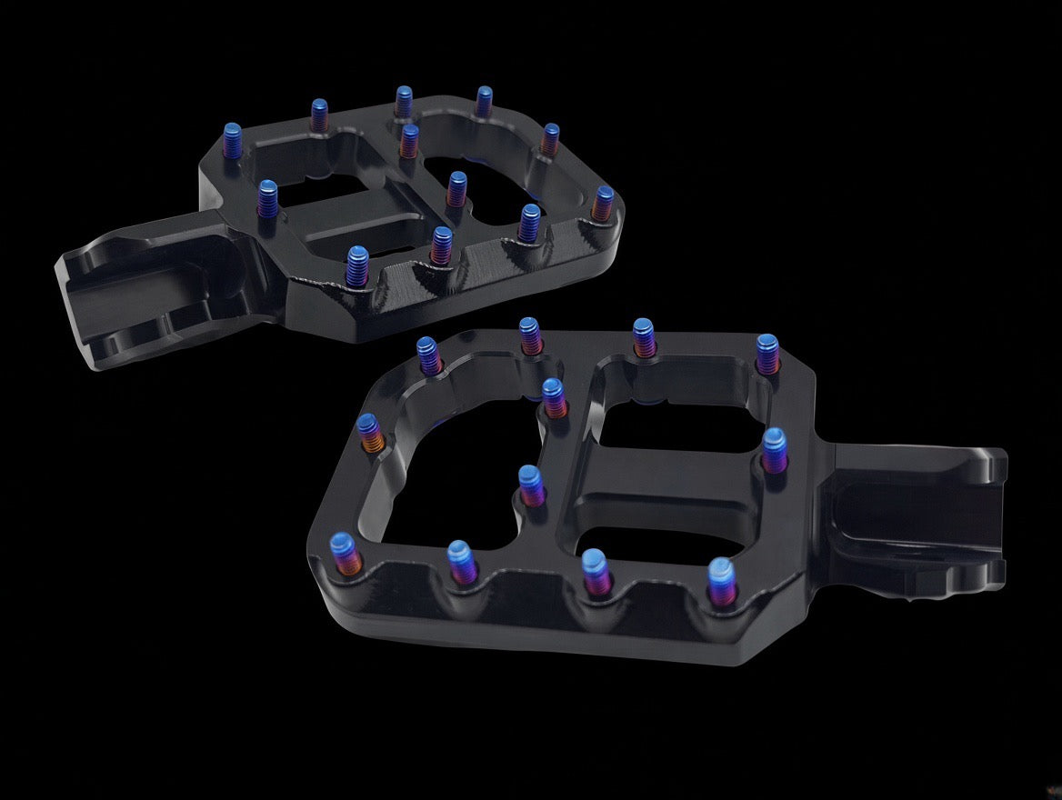 BilletAndCo Billet Wide Foot Pegs in Black